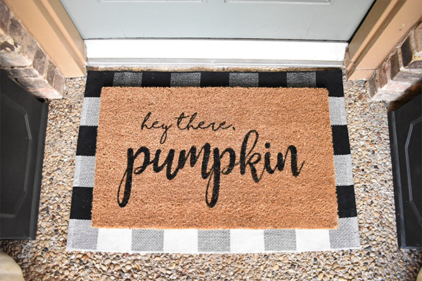 Fall Blog Hop-Front Porch - Our Signature Swag