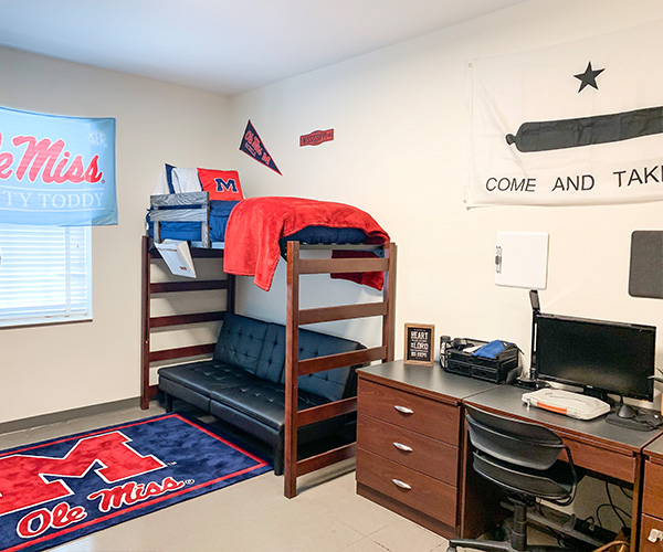College Dorm Room Reveal