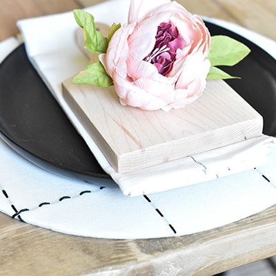 The Quickest DIY $3 Table Charger Plates