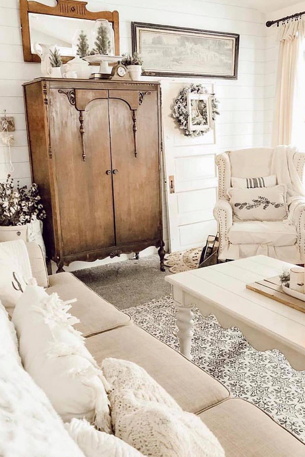 Tips For Mixing New and Vintage Decor